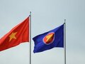 Thời cơ và thách thức khi Việt Nam gia nhập ASEAN
