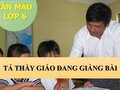 Tả thầy giáo đang giảng bài