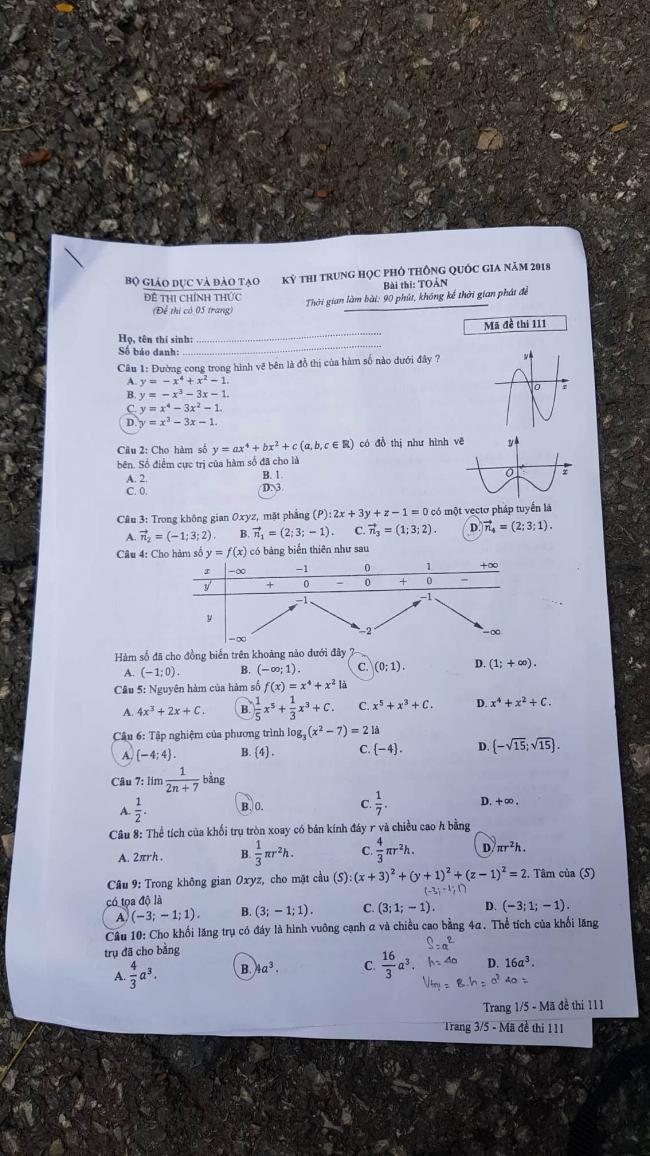 Đề thi Toán mã 111 tốt nghiệp THPTQG năm 2018 trang 1