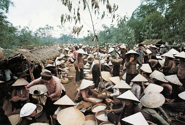 Chợ gạo Miền bắc năm 1973