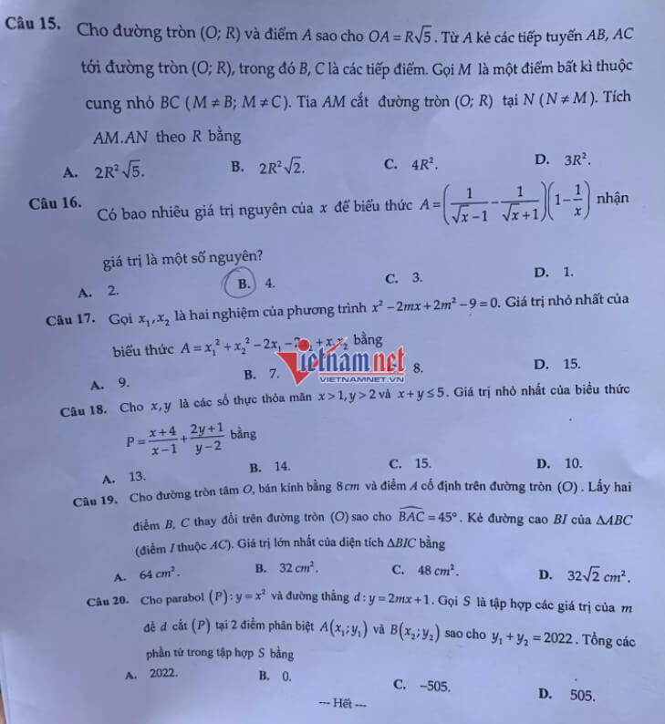 Đề thi Toán chung vào 10 Chuyên KHXH&NV 2022 ảnh 3