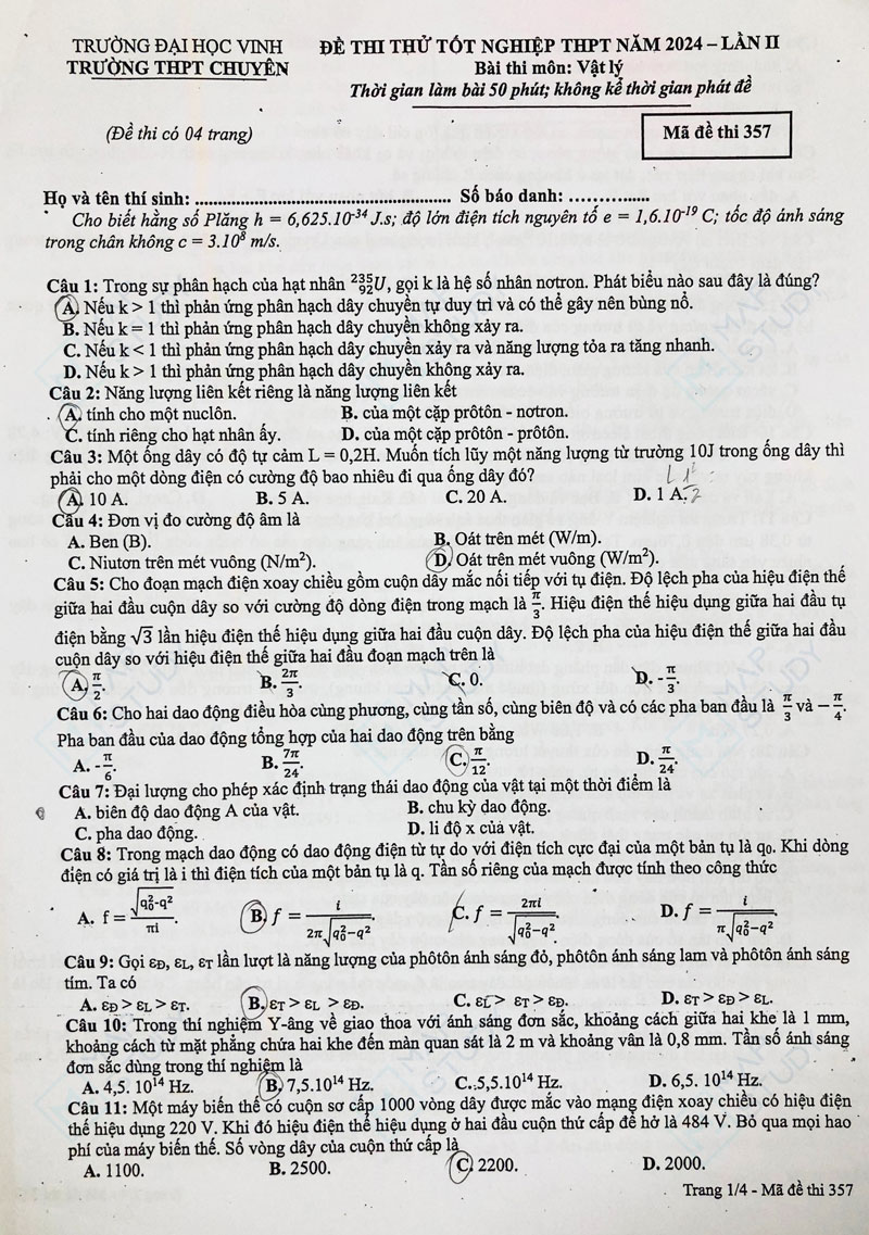 Đề thi thử tốt nghiệp môn Lý 2024 chuyên ĐH Vinh lần 2 trang 1