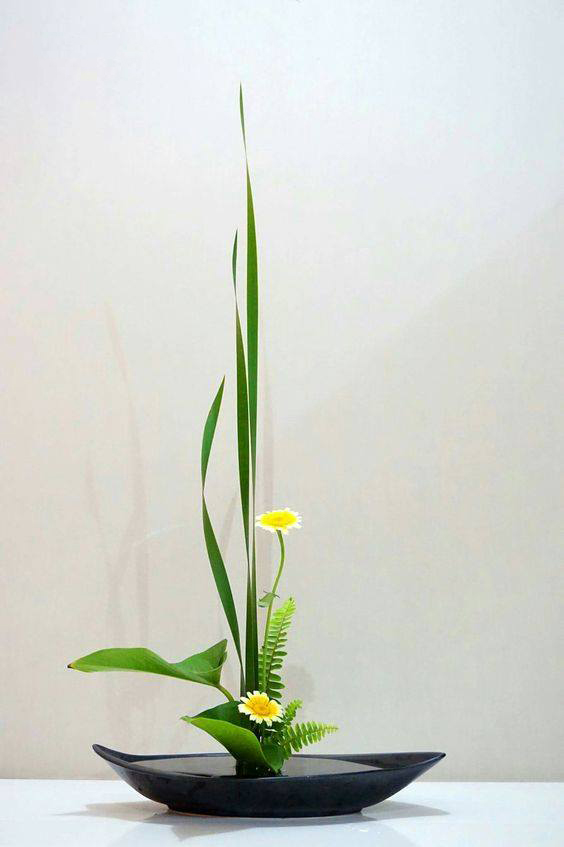 Học cắm hoa Ikebana nghệ thuật bày Tết Nguyên đán