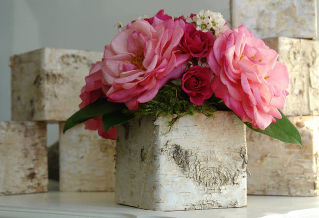 10 mẫu cắm hoa hồng kiểu tối giản mà đẹp tinh tế ảnh 9