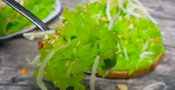 Bí Quyết Làm Xôi Dừa Lá Dứa Thơm Nức Ban Thờ Ngày Tết Nguyên Đán