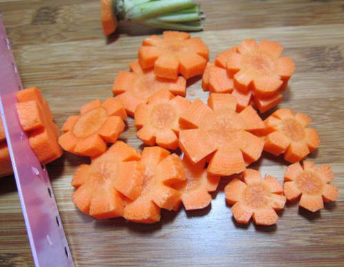 Cách làm mứt cà rốt khô đơn giản nhất cho ngày Tết Nguyên đán