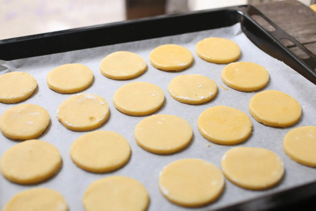 Cách làm bánh quy hạnh nhân món mới ngày Tết Nguyên đán 3